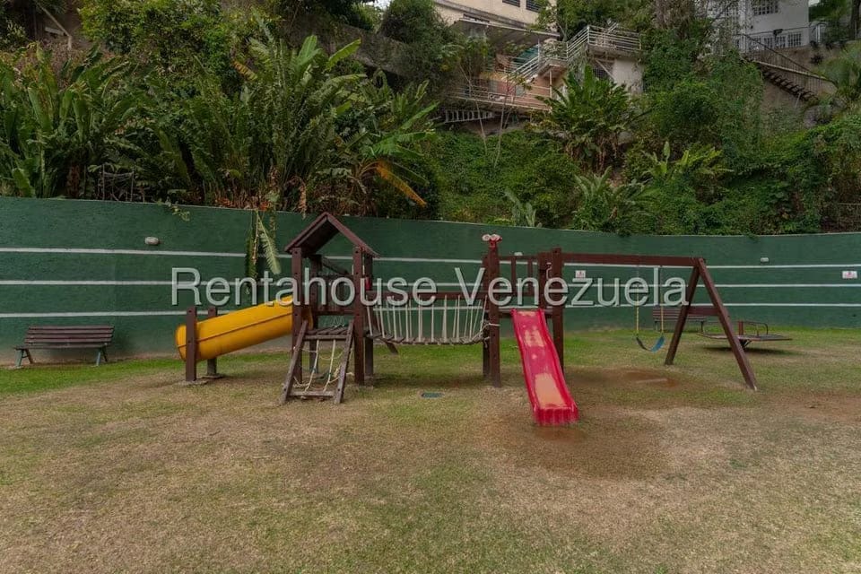 Apartamento (1 Nivel) en Venta en Colinas de Los Chaguaramos, Distrito Metropolitano - 44