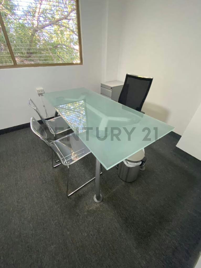 Oficina en arrendamiento en el Unicentro Virginia - 10