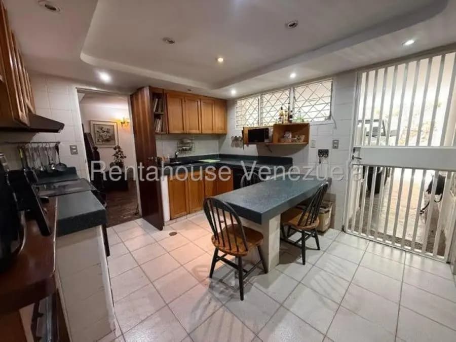 Casa en Venta en santa paula Caracas - 19