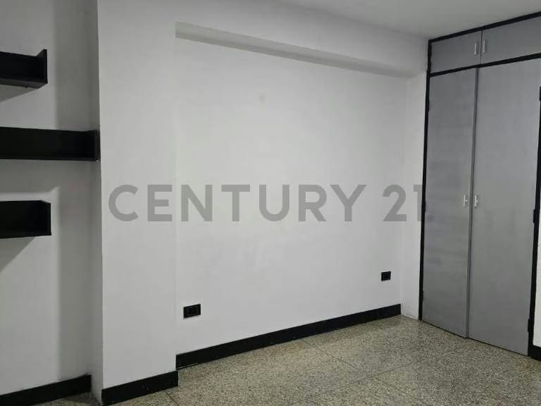 Apartamento en Alquiler en El Llanito Caracas - 6