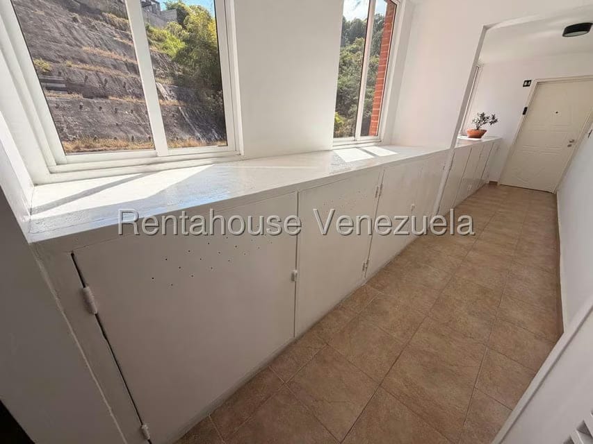 Apartamento (1 Nivel) en Venta en Colinas de La Tahona, Distrito Metropolitano - 2