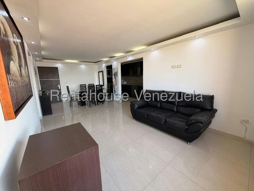 Apartamento (1 Nivel) en Venta en Colinas de La Tahona, Distrito Metropolitano - 12