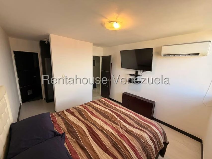 Apartamento (1 Nivel) en Venta en Colinas de La Tahona, Distrito Metropolitano - 24