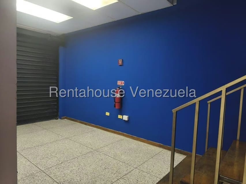 Comercial (Local Comercial) en Alquiler en Dr Portillo, Zulia - 14