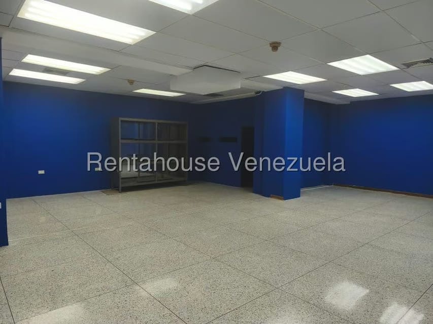 Comercial (Local Comercial) en Alquiler en Dr Portillo, Zulia - 26