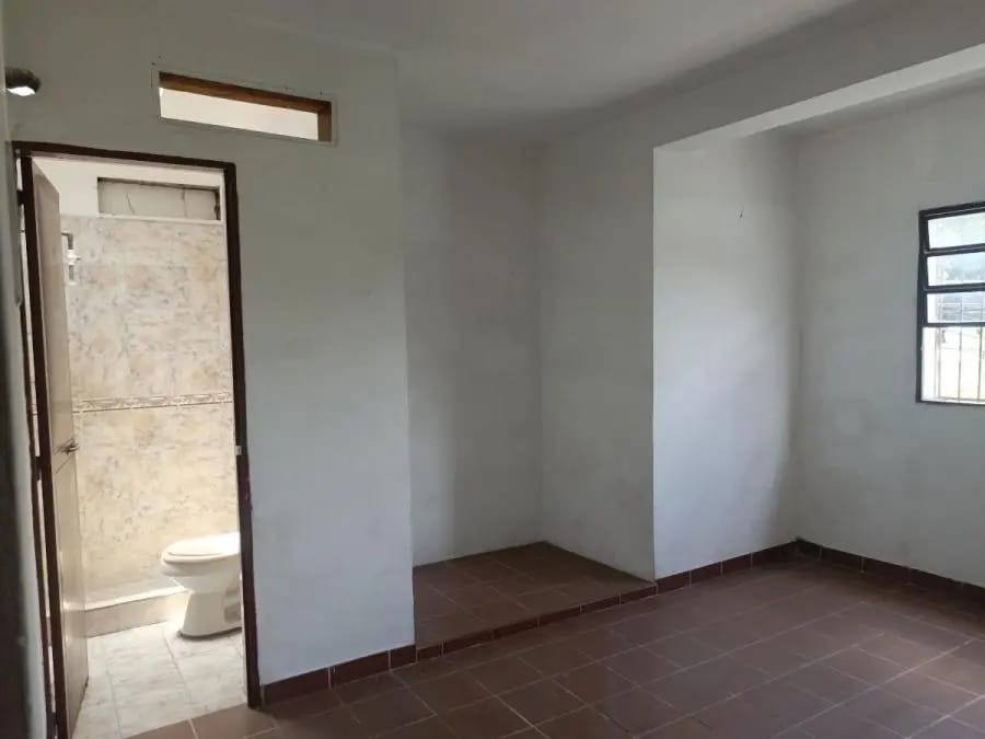Apartamento en Alquiler en Los Guayos Los Guayos