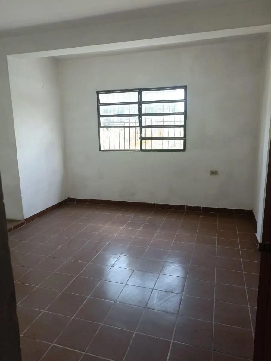 Apartamento en Alquiler en Los Guayos Los Guayos - 4