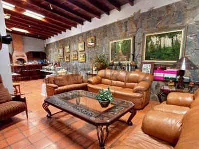 ¡Oportunidad única! Venta de quinta en zona exclusiva, San Luis, El Cafetal - 9