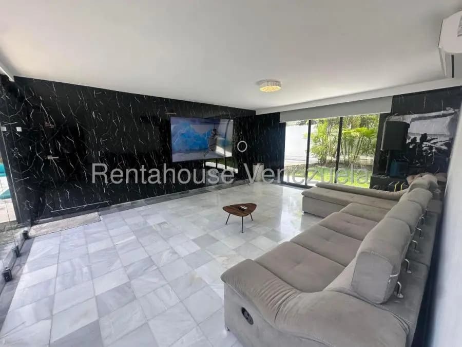 Casa en Venta en El Cafetal Caracas - 16