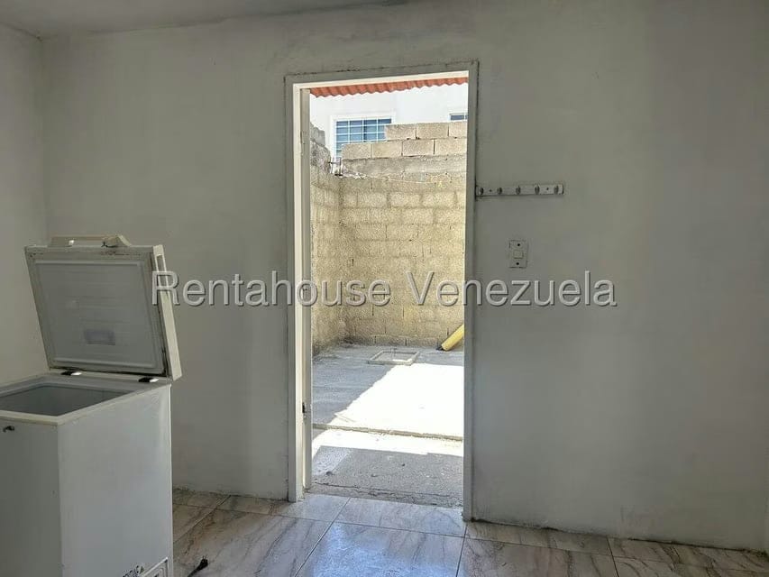 Casa (1 Nivel) en Venta en Terrazas de la Ensenada, Lara - 4