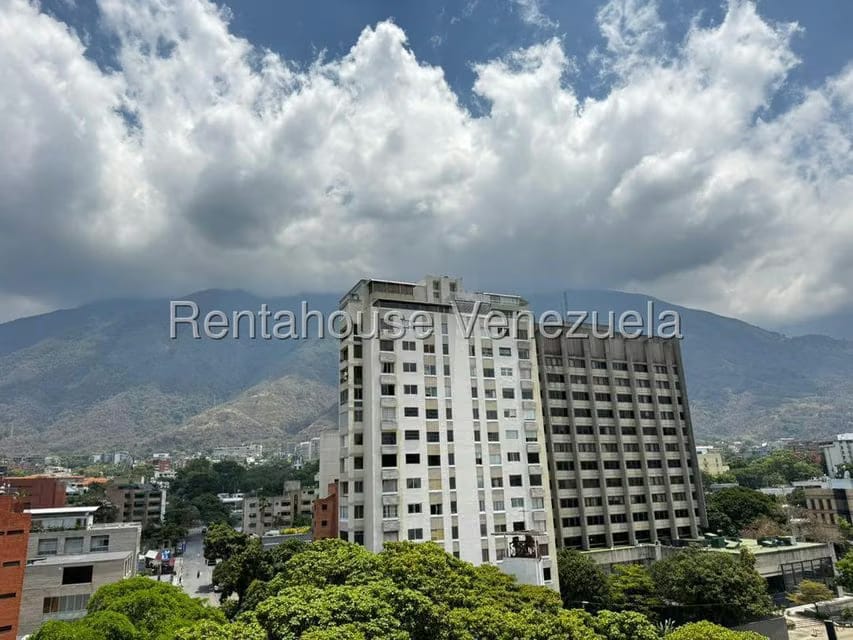 Apartamento (1 Nivel) en Alquiler en La Castellana, Distrito Metropolitano - 13