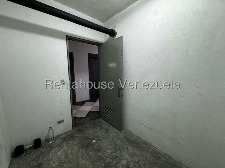 Apartamento (1 Nivel) en Alquiler en La Castellana, Distrito Metropolitano - 19