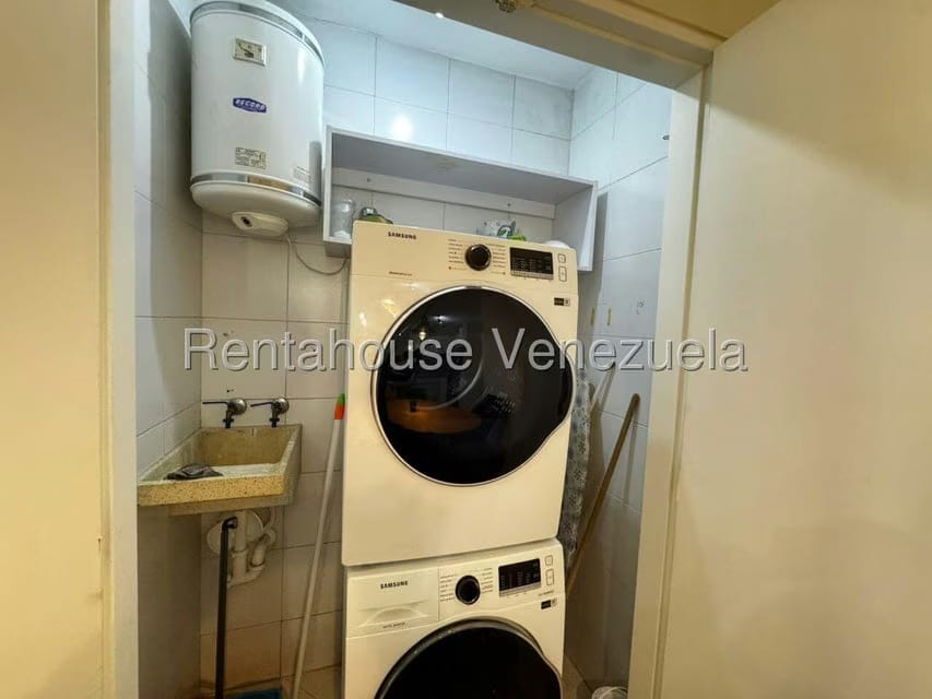 Apartamento (1 Nivel) en Alquiler en La Castellana, Distrito Metropolitano - 20