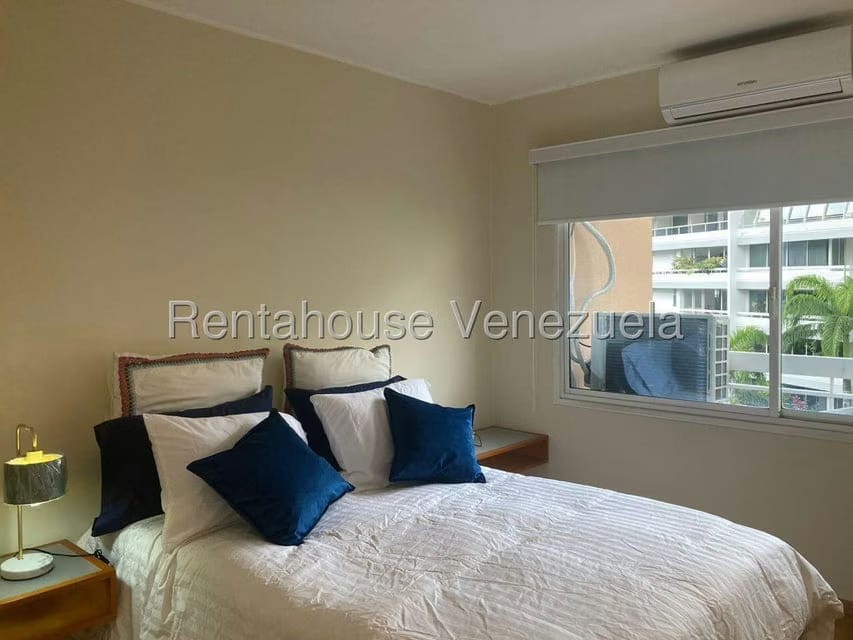Apartamento (1 Nivel) en Alquiler en La Castellana, Distrito Metropolitano - 8