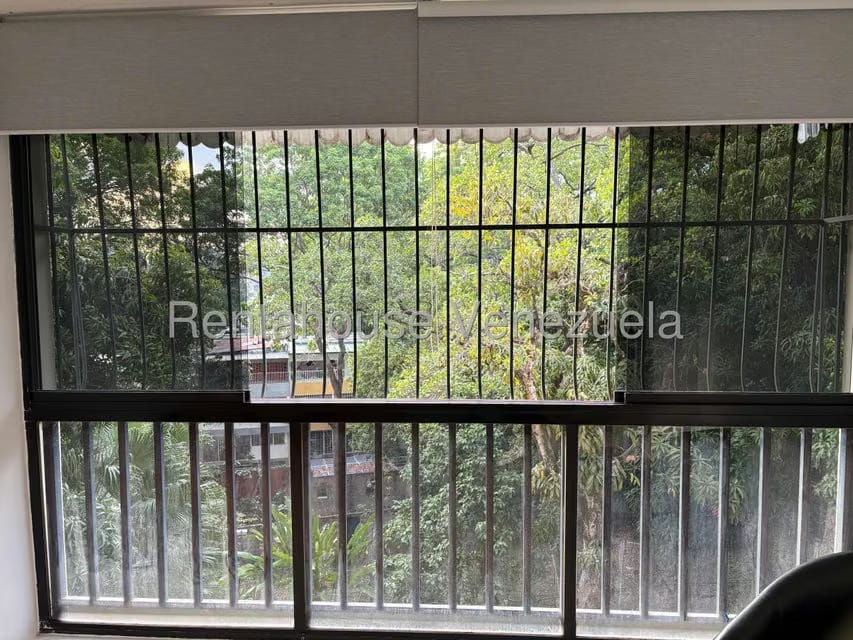 Apartamento (1 Nivel) en Alquiler en Los Chorros, Distrito Metropolitano - 9