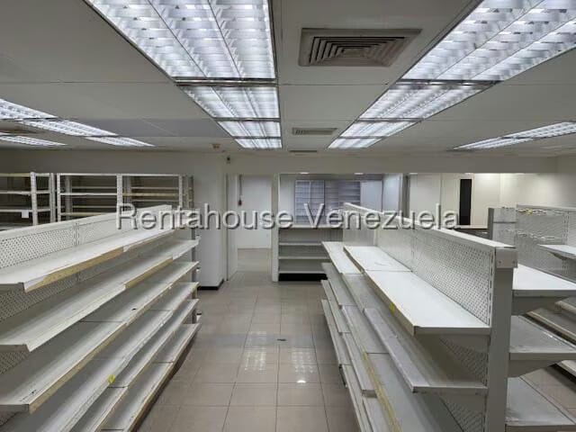Comercial (Local Comercial) en Venta en El Cafetal, Distrito Metropolitano - 14