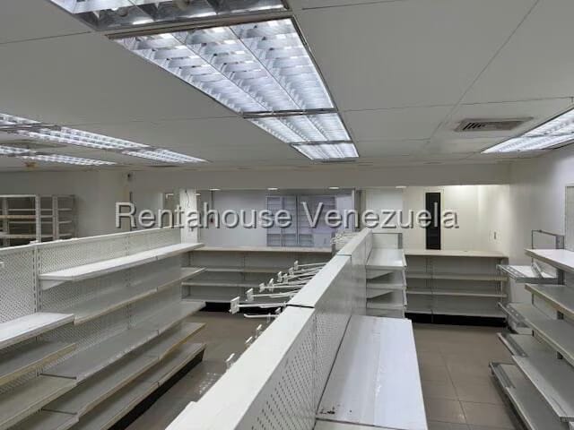 Comercial (Local Comercial) en Venta en El Cafetal, Distrito Metropolitano - 18
