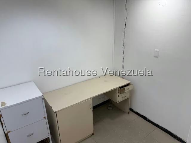 Comercial (Local Comercial) en Venta en El Cafetal, Distrito Metropolitano - 3