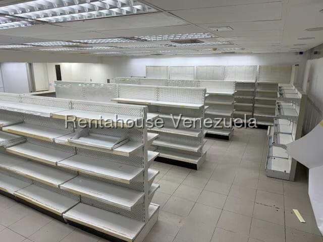 Comercial (Local Comercial) en Venta en El Cafetal, Distrito Metropolitano - 21