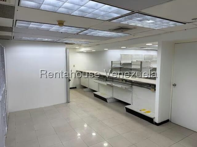 Comercial (Local Comercial) en Venta en El Cafetal, Distrito Metropolitano - 8