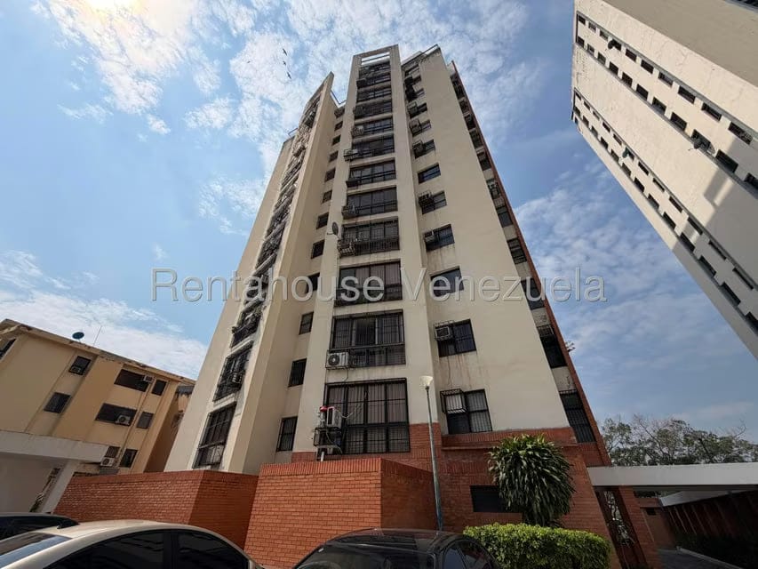 Apartamento (1 Nivel) en Alquiler en Base Aragua, Aragua