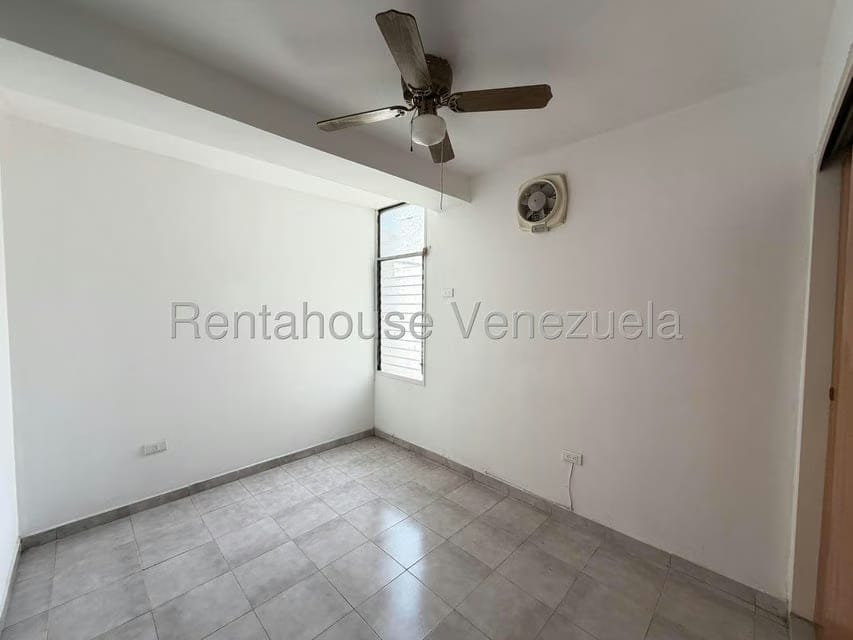 Apartamento (1 Nivel) en Alquiler en Base Aragua, Aragua - 12