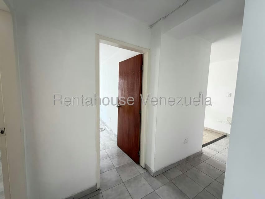 Apartamento (1 Nivel) en Alquiler en Base Aragua, Aragua - 18