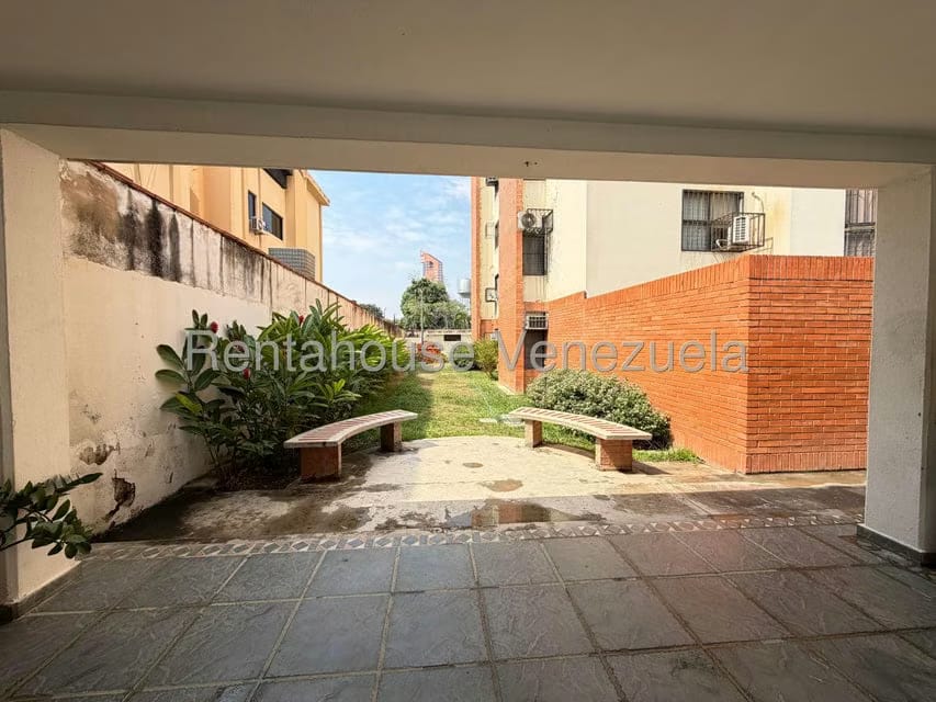 Apartamento (1 Nivel) en Alquiler en Base Aragua, Aragua - 27