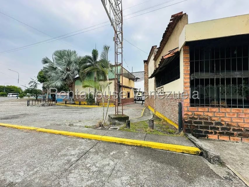 Comercial (Posada) en Venta en Zona Industrial Acarigua, Portuguesa - 2