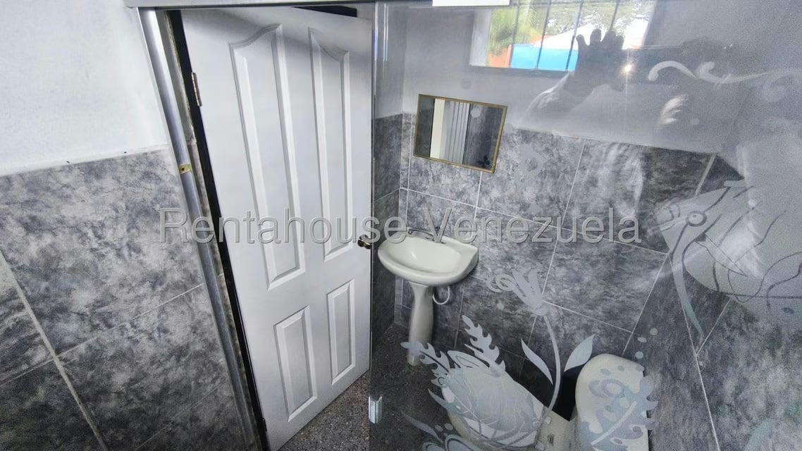 Comercial (Posada) en Venta en Zona Industrial Acarigua, Portuguesa - 26
