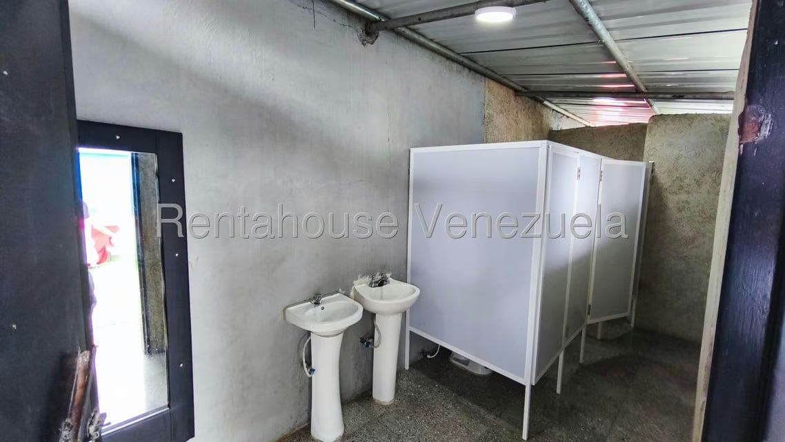 Comercial (Posada) en Venta en Zona Industrial Acarigua, Portuguesa - 44