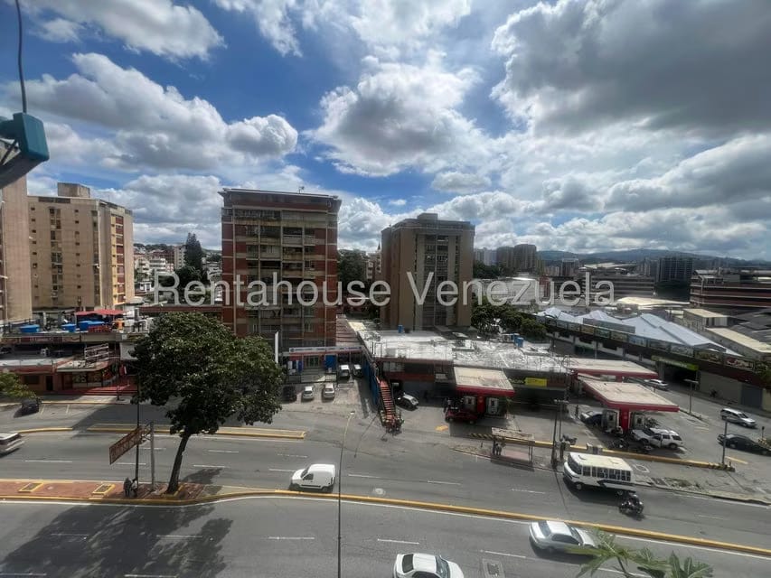 Comercial (Edificio) en Venta en Horizonte, Distrito Metropolitano - 11
