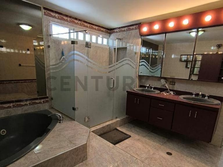 Hermosa casa en venta en la Urbanización Los Libertadores Barquisimeto - 14