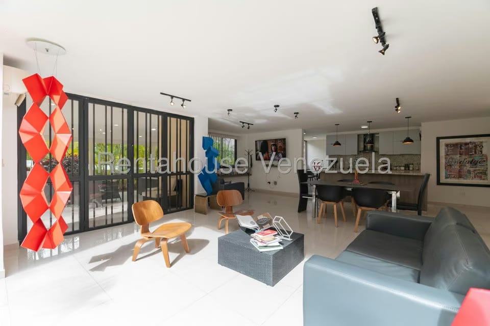 Apartamento (1 Nivel) en Alquiler en Colinas de Valle Arriba, Distrito Metropolitano - 11