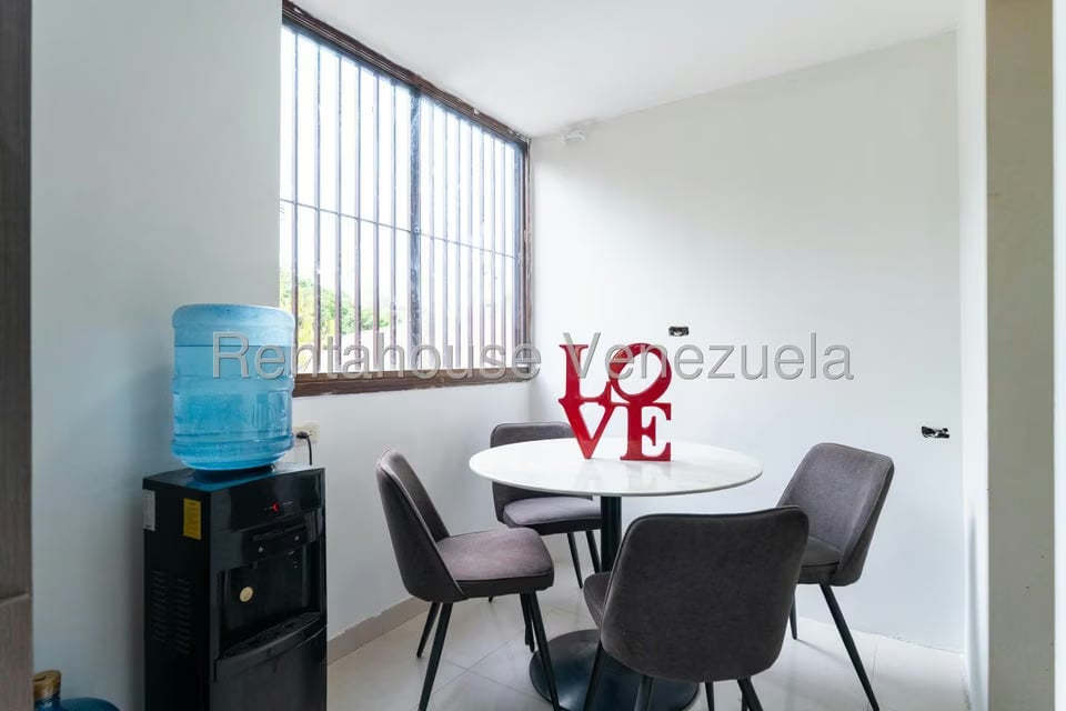 Apartamento (1 Nivel) en Alquiler en Colinas de Valle Arriba, Distrito Metropolitano - 19
