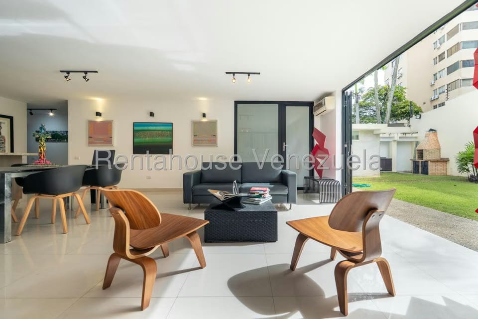 Apartamento (1 Nivel) en Alquiler en Colinas de Valle Arriba, Distrito Metropolitano - 4