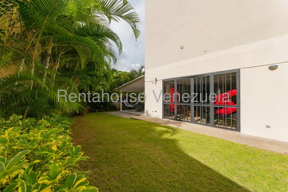 Apartamento (1 Nivel) en Alquiler en Colinas de Valle Arriba, Distrito Metropolitano - 9