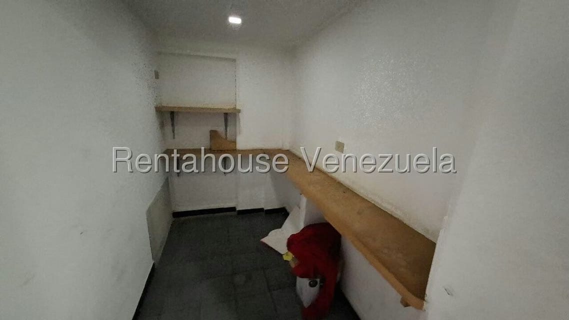 Comercial (Local Comercial) en Alquiler en Los Rosales, Distrito Metropolitano - 5