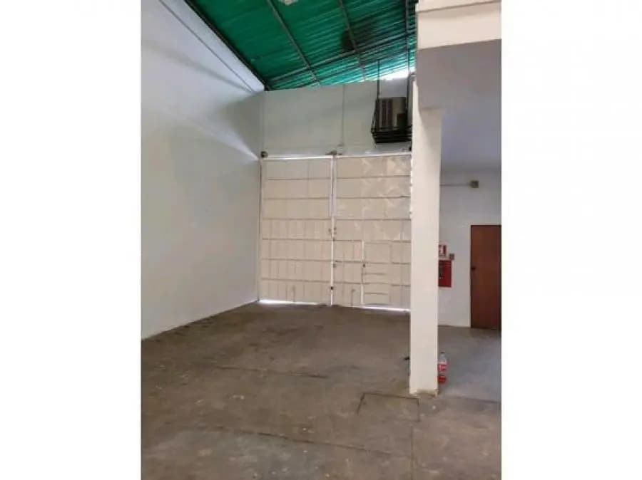 Galpon en Venta en Valencia - 15