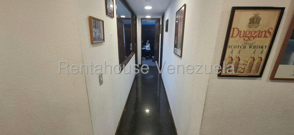 Comercial (Oficina) en Alquiler en El Rosal, Distrito Metropolitano - 30