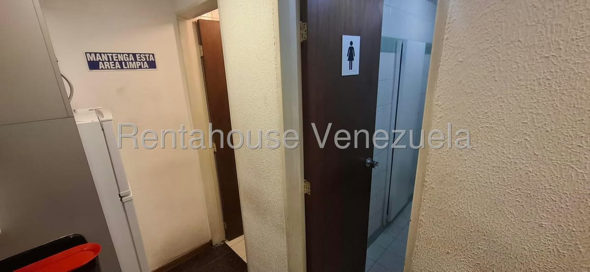 Comercial (Oficina) en Alquiler en El Rosal, Distrito Metropolitano - 8