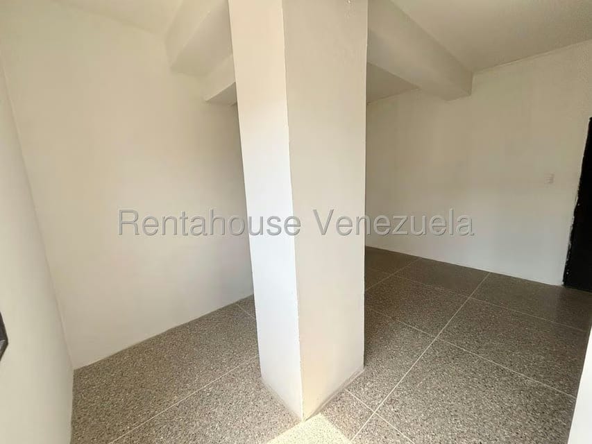 Comercial (Local Comercial) en Venta en Parroquia Concepcion, Lara - 5