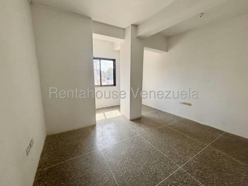 Comercial (Local Comercial) en Venta en Parroquia Concepcion, Lara - 6
