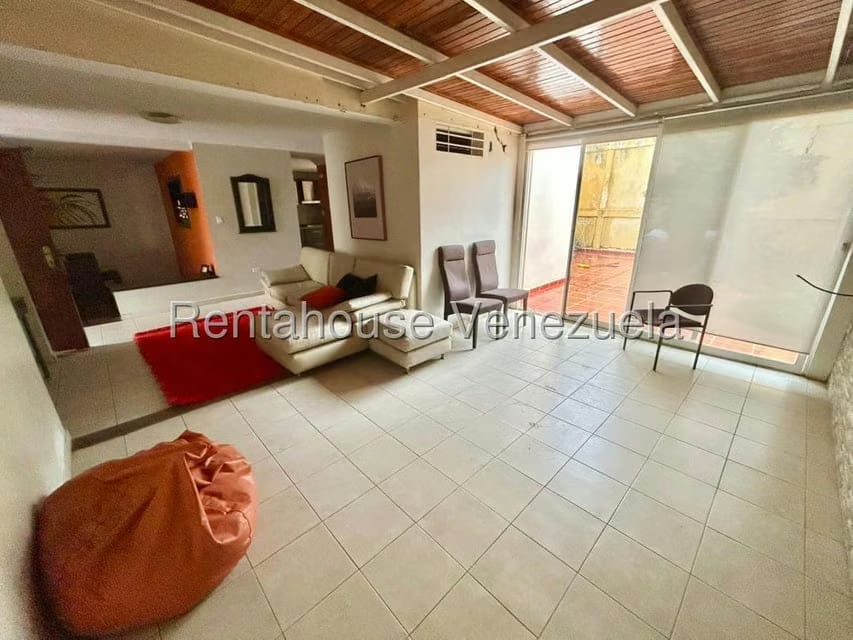 Casa (Multipes Niveles) en Alquiler en Ave Intercomunal, Lara - 4