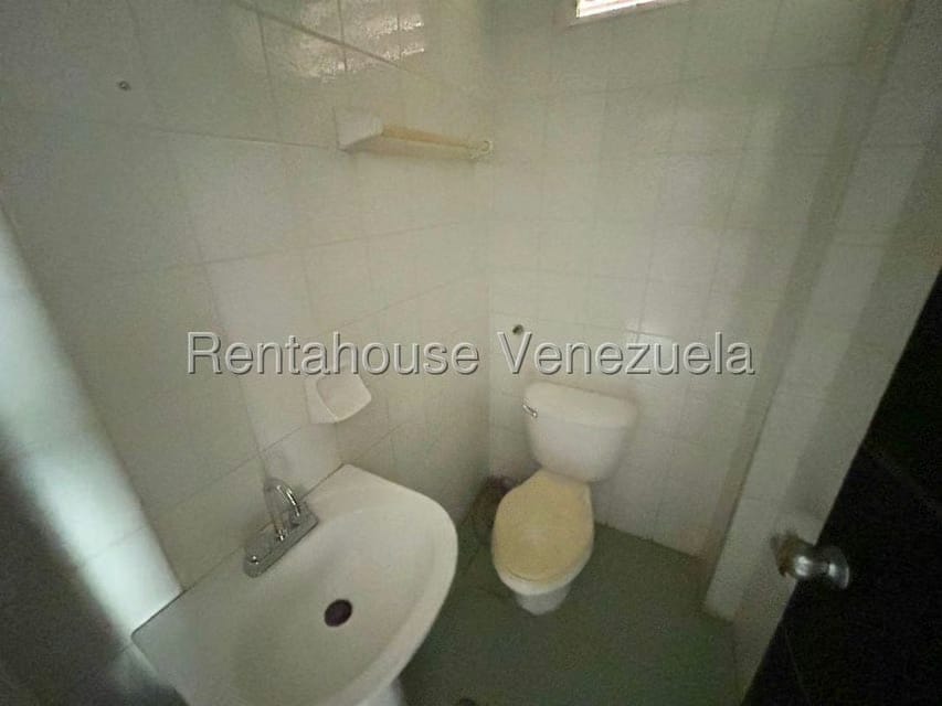 Casa (Multipes Niveles) en Alquiler en Ave Intercomunal, Lara - 9