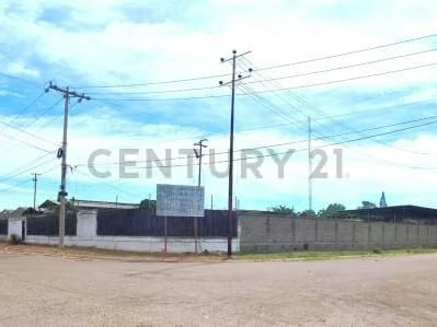Empresa para construcción, en zona industrial sur
