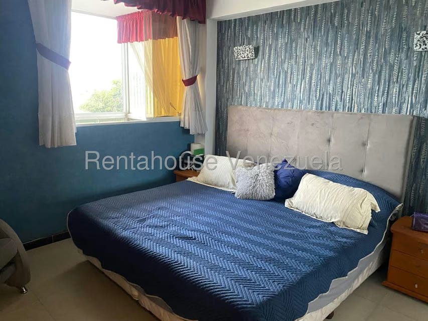Apartamento (1 Nivel) en Alquiler en Colinas de Bello Monte, Distrito Metropolitano - 18