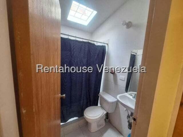 Casa (1 Nivel) en Alquiler en Hacienda Yucatan, Lara - 13