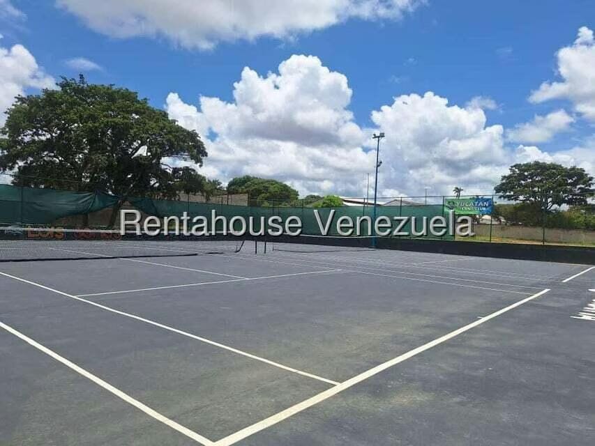 Casa (1 Nivel) en Alquiler en Hacienda Yucatan, Lara - 17