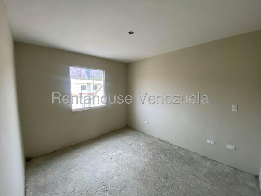 Casa (1 Nivel) en Venta en La Ensenada, Lara - 13